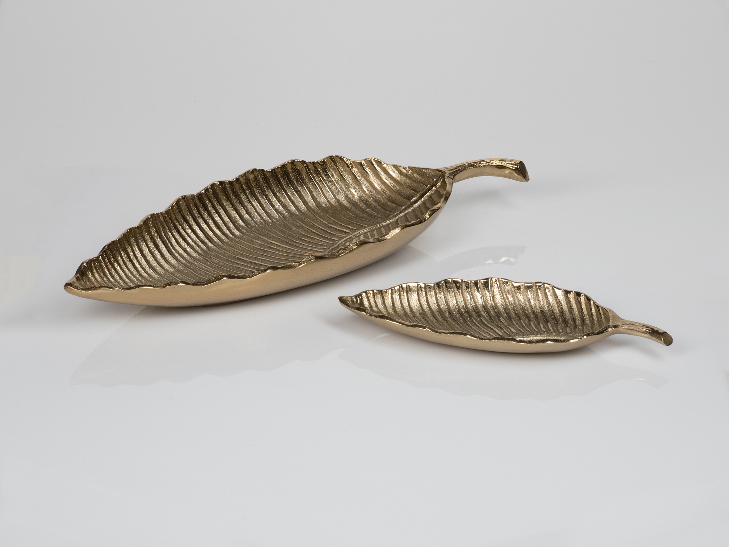Blattschale klein | Aluguss gold |