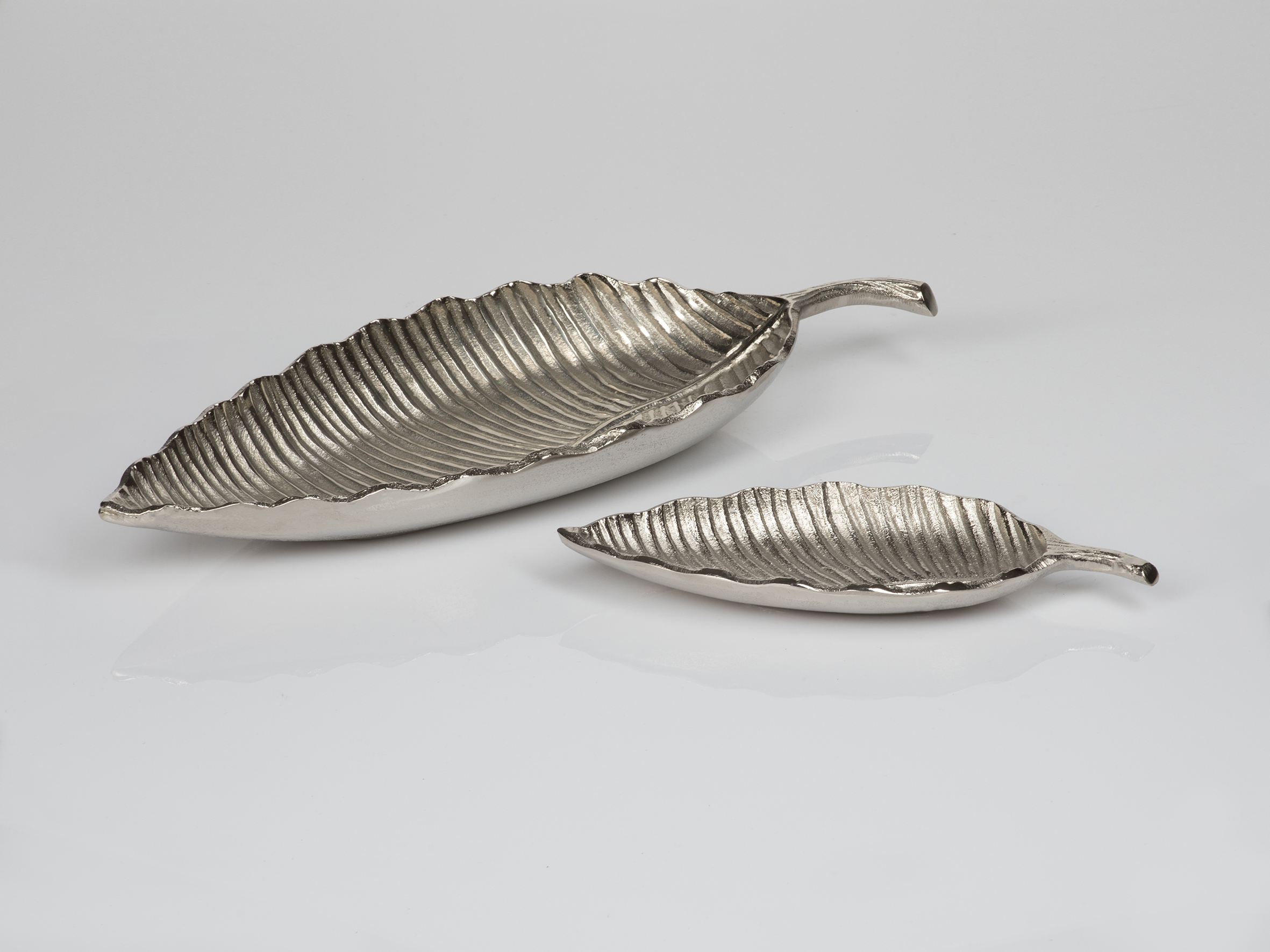 Blattschale klein | Aluguss silber |